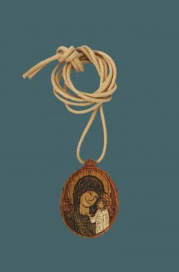 Medalla De La Virgen - Negro / Rojo - 4 Cm